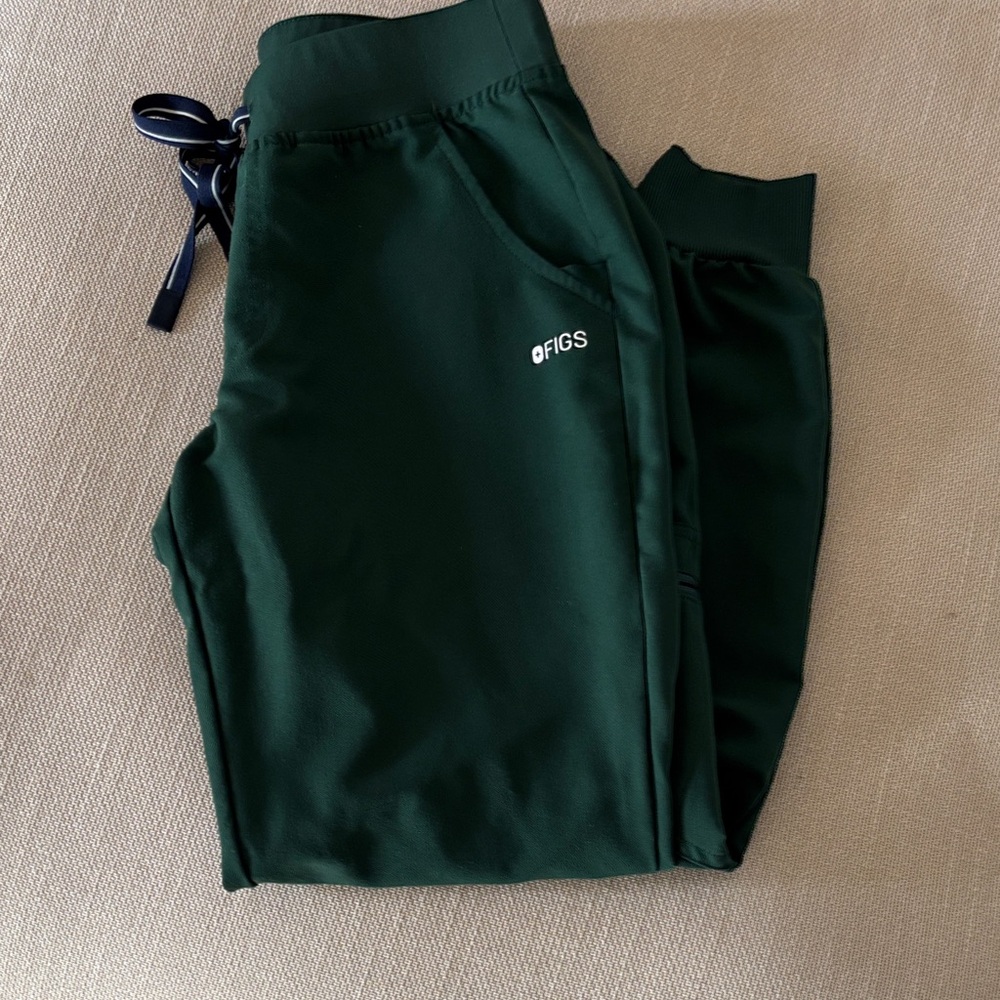 Figs British Racing Green Zamora Scrub Bottom